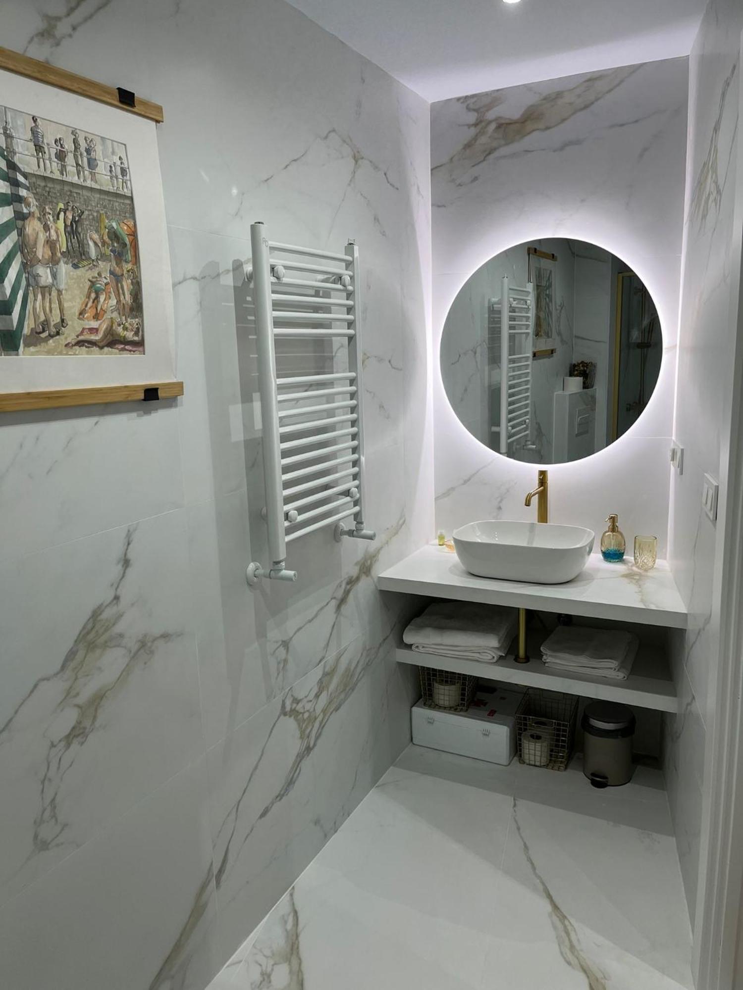 Apartamento Salsipuedes-La Catedral Oviedo Eksteriør bilde